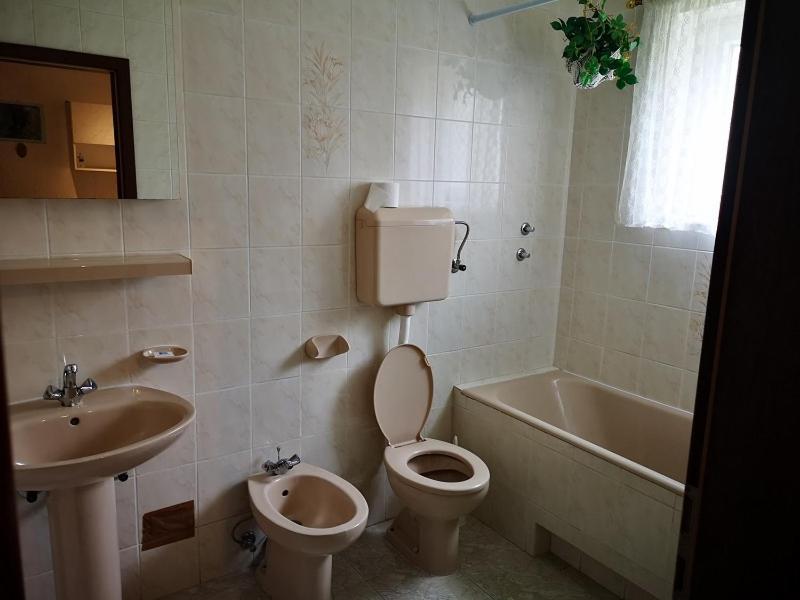 Apartments Anita Sibinj Krmpotski Bagian luar foto